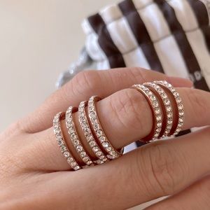 New Henri Bendel double rhinestone ring